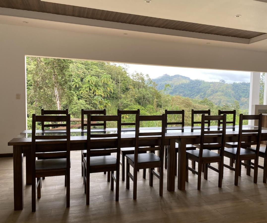 Arte De Plumas Birding Lodge Cartago Luaran gambar